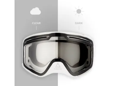 645-23130328_Light_Sensitive kuva