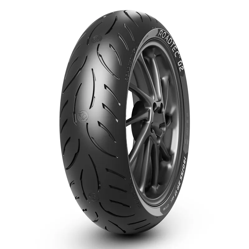 metzeler-roadtec-02-rear kuva