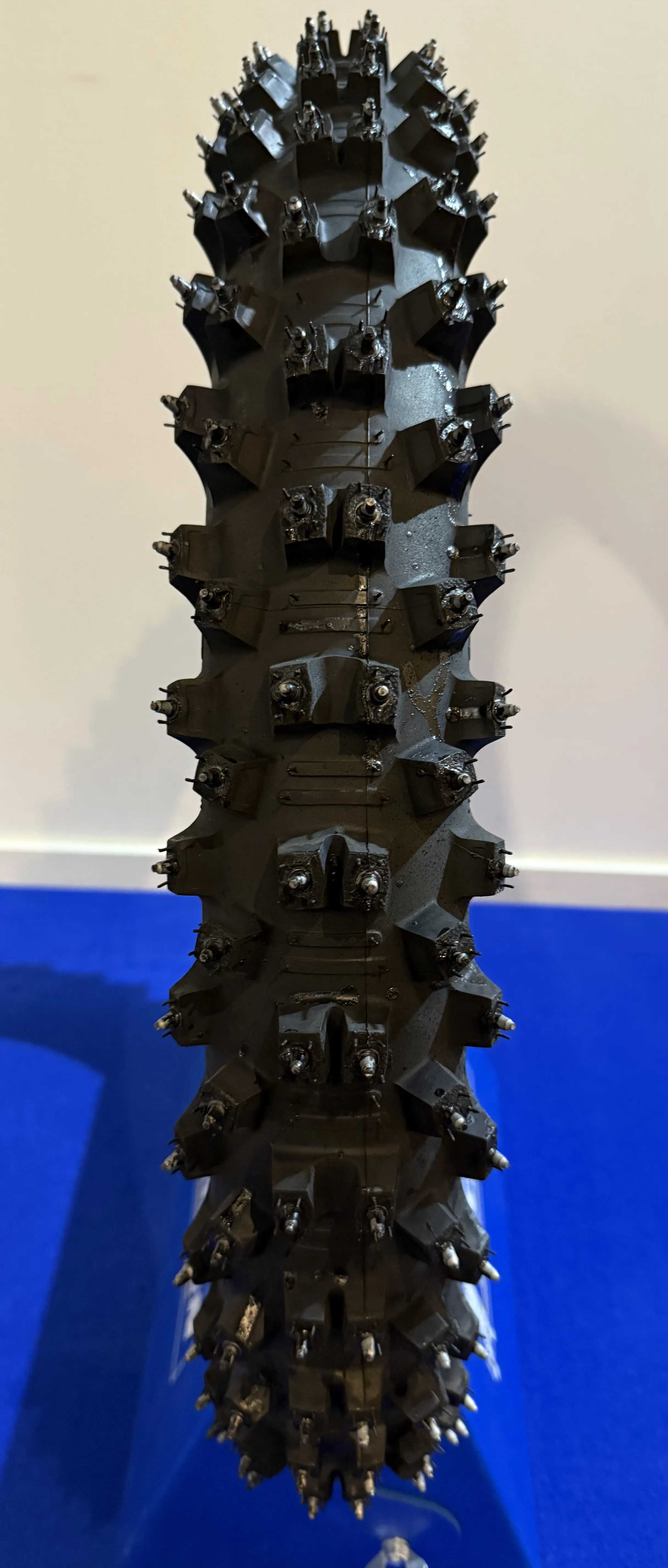 Michelin Starcross 6 MS front studded kuva