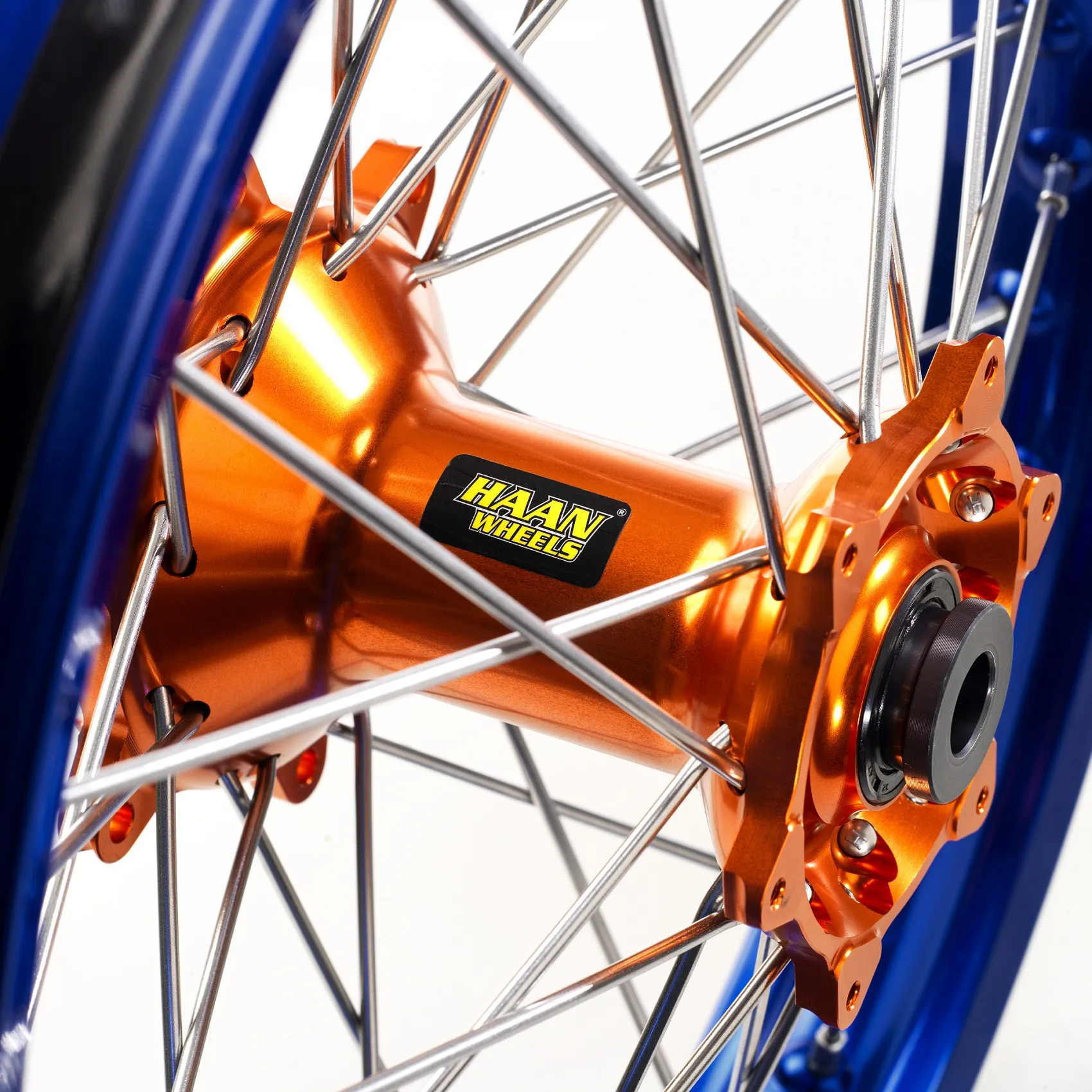 Close up Blue-Orange1 kuva